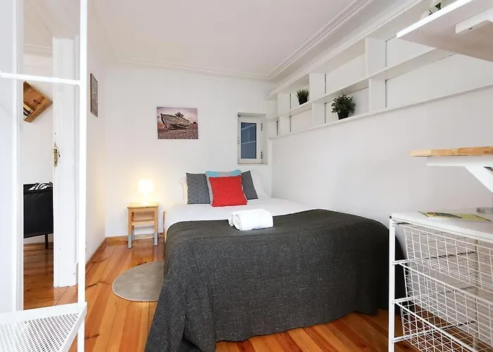 Do Castelo, Downtown *